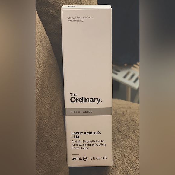 Lactic Acid + HA Serum — The Ordinary - Picture 2 of 13